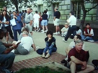 Long Line for Whitehouse Tour