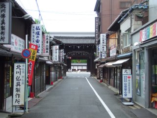 西本願寺の正門