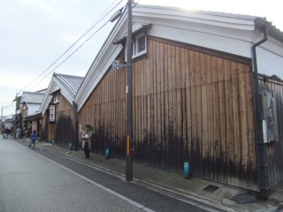 酒屋の建物2